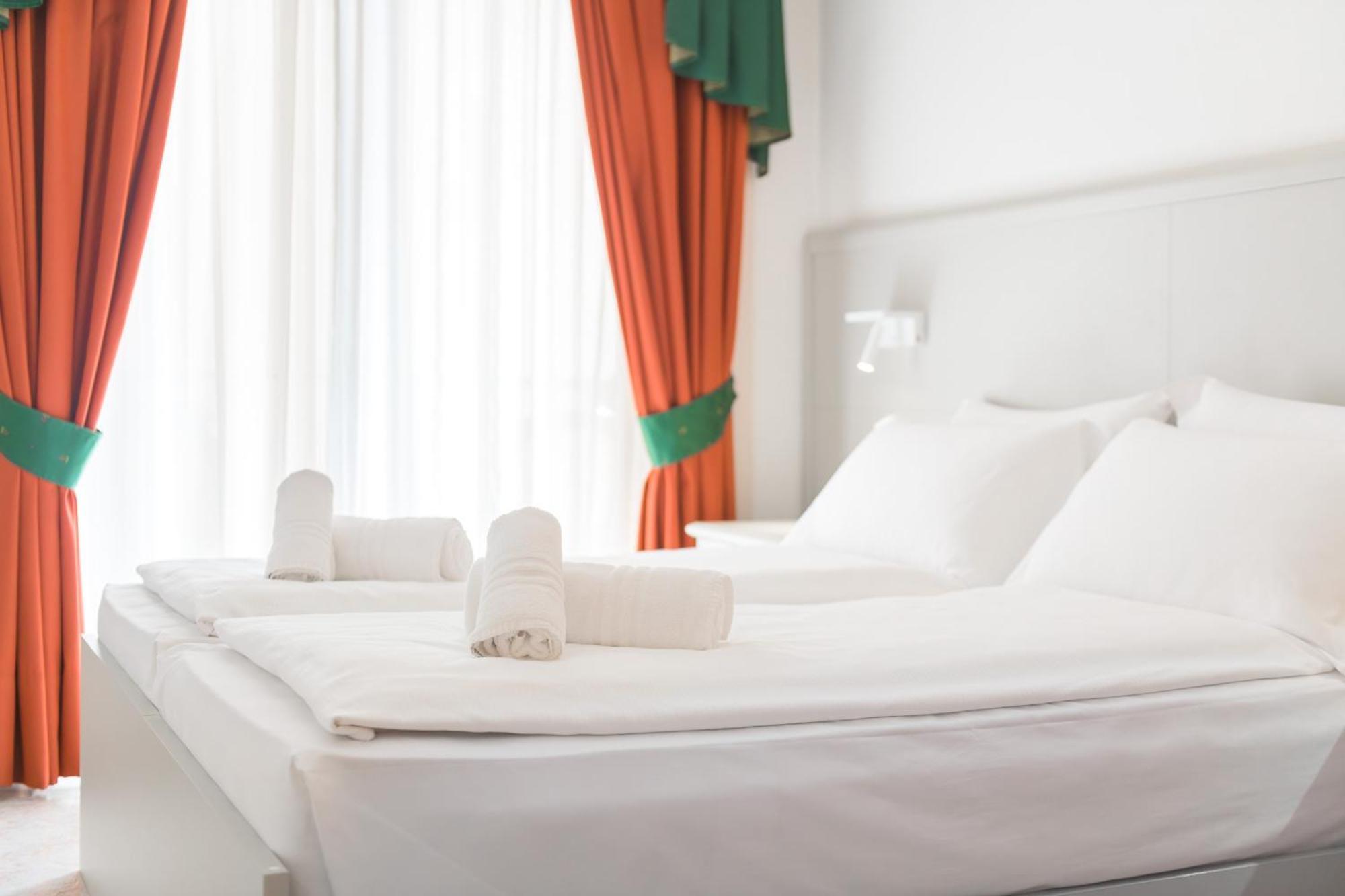 Hotel Garda Bellevue Limone sul Garda Εξωτερικό φωτογραφία