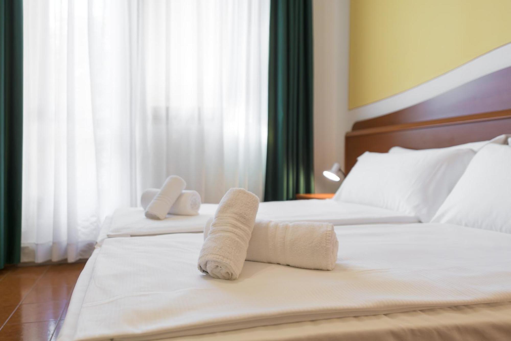 Hotel Garda Bellevue Limone sul Garda Δωμάτιο φωτογραφία