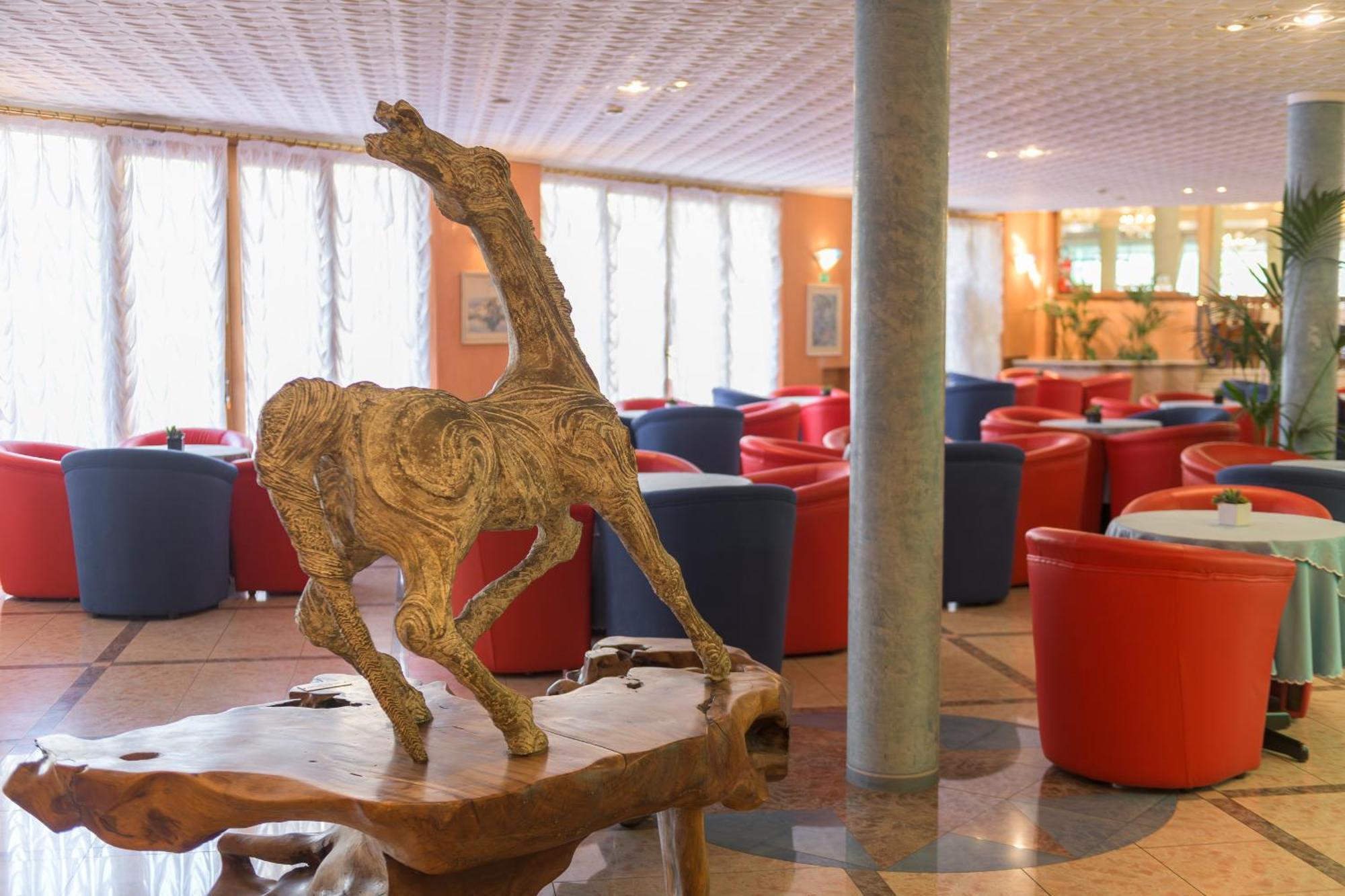 Hotel Garda Bellevue Limone sul Garda Εξωτερικό φωτογραφία